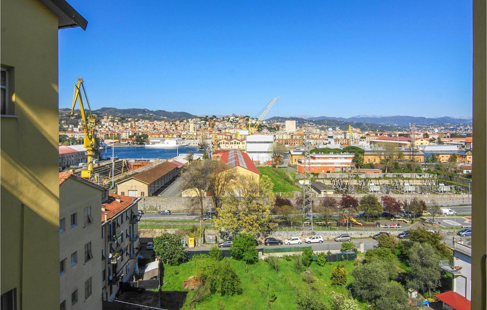 Appartement Cozy In With Wifi La Spezia
